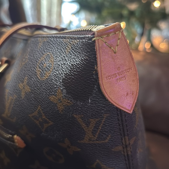 Louis Vuitton Brown Monogram Iena MM - Picture 5 of 16